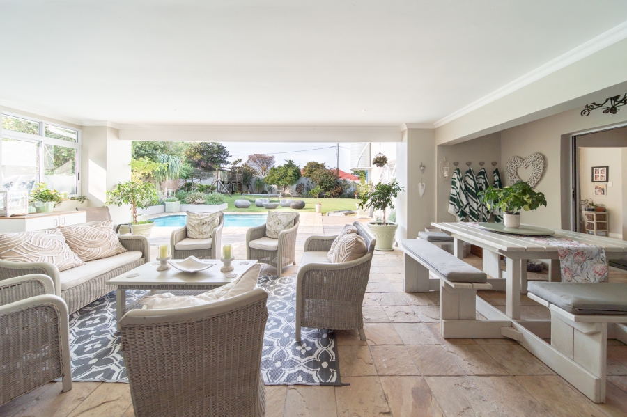 5 Bedroom Property for Sale in Selborne Eastern Cape